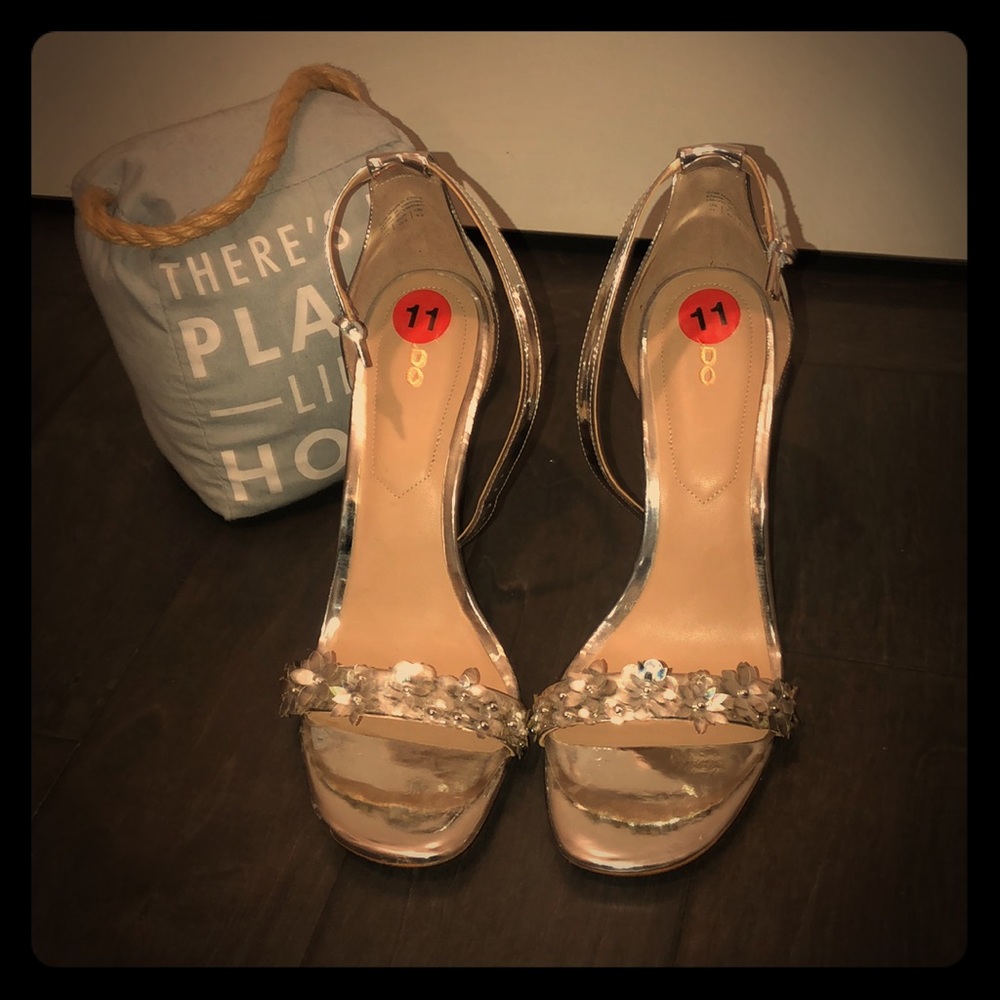 Stylish Aldos dressy shoes for women.